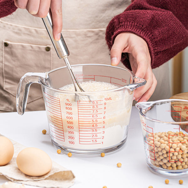 Glass Measuring Cup with Strainer – Borosilicate Heat-Resistant Measuring Jug with Scale – Kitchen Liquid Measuring Cup for Cooking & Baking – Multifunction Glass Measuring Cup for Milk, Water, Flour – Clear Markings, Heat Safe Handle (250ml/500ml/1000ml)
